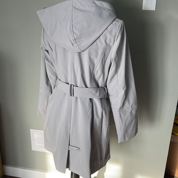 Vince Camuto Navy Trench Coat NEW Medium - Picture 5 of 8